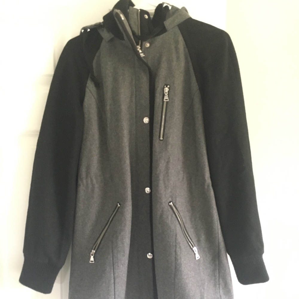 Express wool coat. Size medium.